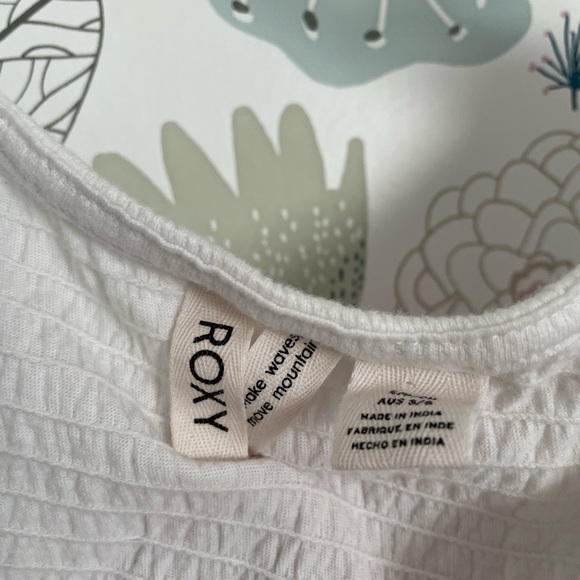 Roxy women’s size small white dress - Picture 4 of 6